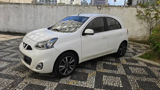 NISSAN MARCH 1.6 SL 16V FLEXSTART 4P XTRONIC
